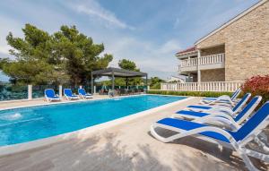 Stunning Apartment In Mrljane With Wifi