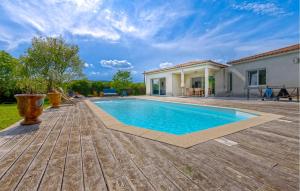3 Bedroom Gorgeous Home In Garrigues