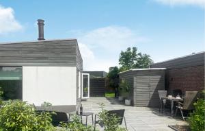 2 Bedroom Cozy Home In Noordwijkerhout