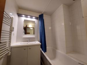 Appartements Appartement cosy avec WiFi, parking et animaux admis a Brides-les-Bains - FR-1-512-9 : photos des chambres