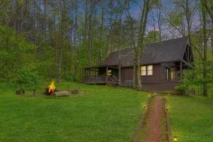 Blue Rose Cabins - Rosewood Cabin - Логан