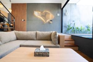 Nirav Uluwatu 2 Bedrooms Villa 1 br mezzanine