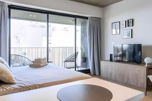 Enjoy VallanHost @ Soler Art Studios -72