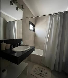 Paraguay Trends Studio - Room 51