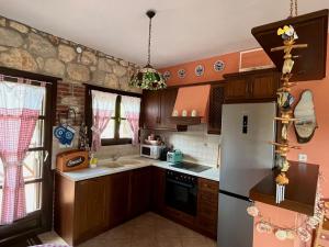 Traditional Stone Villa Rokosini
