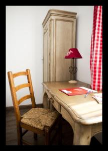 Hotels The Originals Boutique, Hotel La Ferme du Pape, Eguisheim : photos des chambres