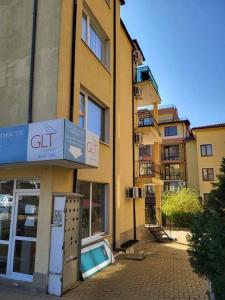 Страхотен Тристаен апартамент