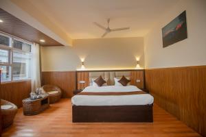 Hotel Tibet Gallery