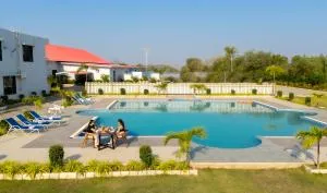 Daksh Eden Greenz -A Luxury Resort in Sasan Gir - Talala