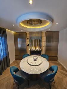 OLD CITY VIEWPOINT by DubrovnikView