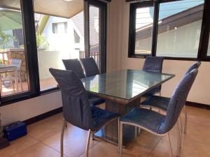 English Cottage inside St Patrick Village