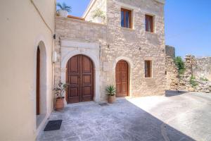 Askoutsi Manor, a Natural Tranquil Retreat, By ThinkVilla