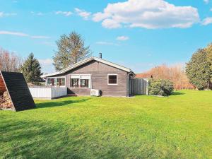 5 person holiday home in Hals-By Traum