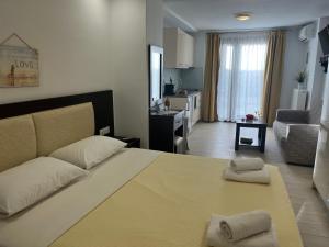 Alex port view apartments