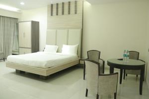 Pt Moolraj Residency