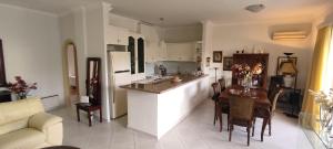 Jasmine apartment near the beach
