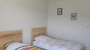 Maisons de vacances Un tour dans la Manche - A 500 m de la plage : Maison 3 Chambres