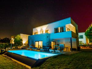 Sea view Villa Sun Sea & Fire