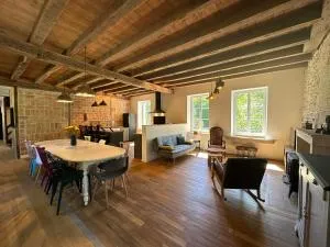 La Forge 8 Personnes - 贝兹