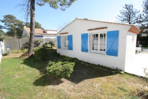 Maison dans les pins