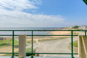 Appartement spacieux face mer