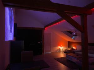 La Bulle Jacuzzi, dome et terasse à la campagne