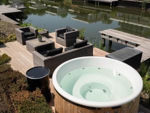 Villa on the water near the Veluwemeer