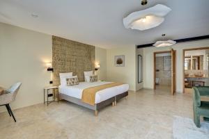 Hotels Le Mas D'aigret : photos des chambres