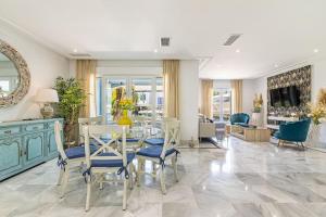 Seaside Azure Oasis II, Paseo del Mar 2BR+Parking