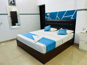 Valiyaparambil residency