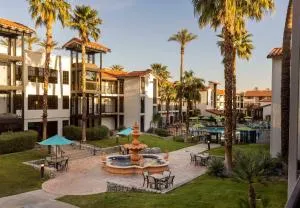 Embassy Suites by Hilton Palm Desert - لا كينتا