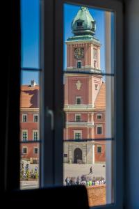 Heart of the Old Town Royal Apartments by Noclegi Renters