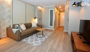 1-241a, Seeseite, Haus Metropol, 10Etage