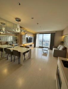 Luxury NaNa Central Embassy - Apartments, Bangkok