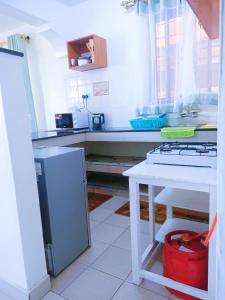 Nyalis Kijani house with BALCONY AND HOT SHOWER