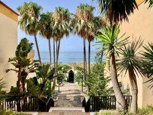 Marbella beachfront apartment Romana Playa Elviria