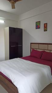 Utopia by Joy Suites