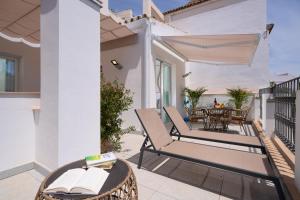 Naranjas y Limones Sevilla, by Homing U