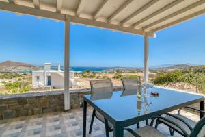 Yero Grivas relaxing house-amazing sea view