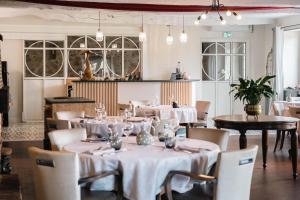 Hotels le Relais des Tuileries : photos des chambres