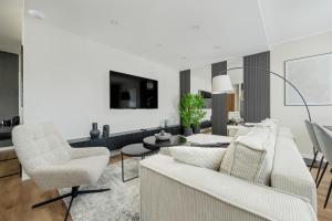 Piękny Apartament Wichrowa - 2 Sypialnie FREE GARAGE Wrocław by Noclegi Renters