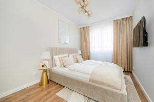 Piękny Apartament Wichrowa - 2 Sypialnie FREE GARAGE Wrocław by Noclegi Renters