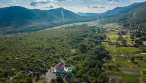 Villa Sion peaceful villa with private pool and stunning mountain view