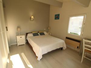Appartement rénové à Royan, proche plage, terrasse, parking privé - FR-1-494-102