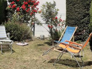Maisons de vacances Maison de vacances avec terrasse, jardin, garage, animaux acceptes a Royan - FR-1-494-116 : photos des chambres