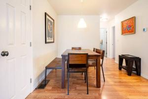 Serenity House near Gaslamp, San Diego Zoo & Petco