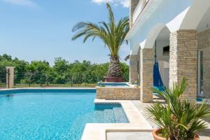 Villa Amalfi in Medulin,Istrien by Istrabook