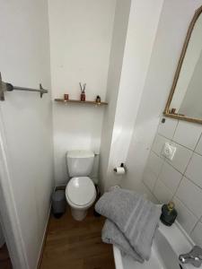 Appartements Studio calme plein centre : photos des chambres