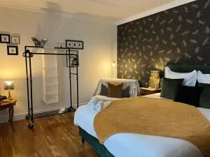 Le prieuré de Saint Thibault - Saint-Thibault-des-Vignes