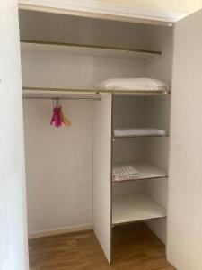 Sejours chez l'habitant Maison des roses : photos des chambres